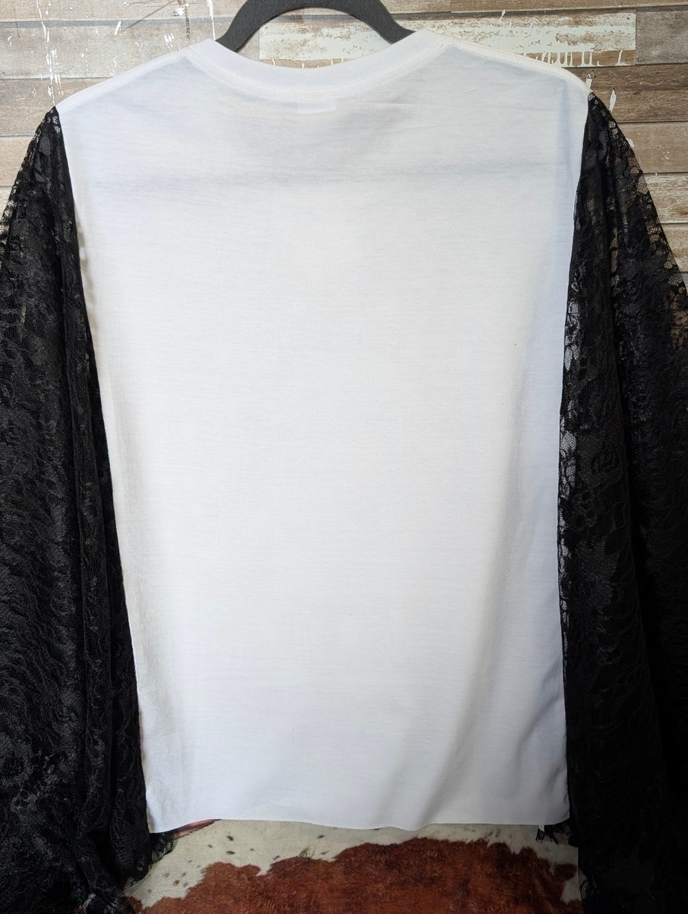 New Handcrafted Stevie Nicks Graphic W Black Lace Boho Bat Winged Sleeves - Picture 8 of 9